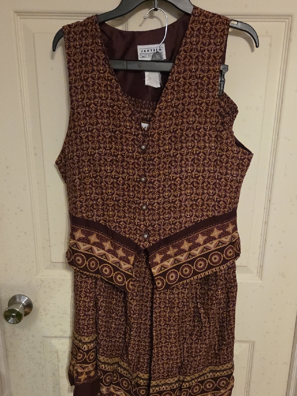Jantzen Brown and Gold Printed Vest